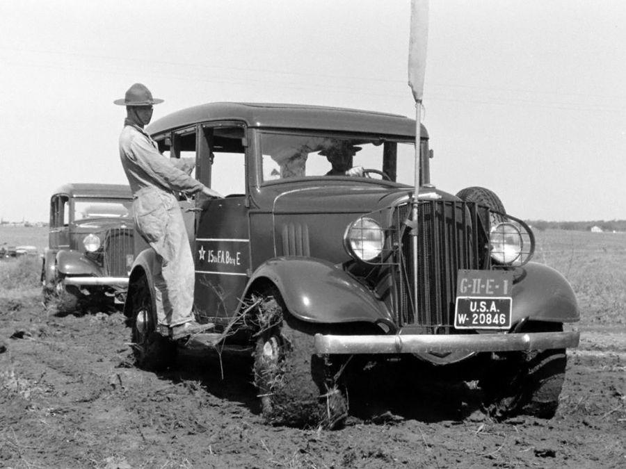  Chevrolet Carryall Suburban 1935 года  (фото 4 из 4)